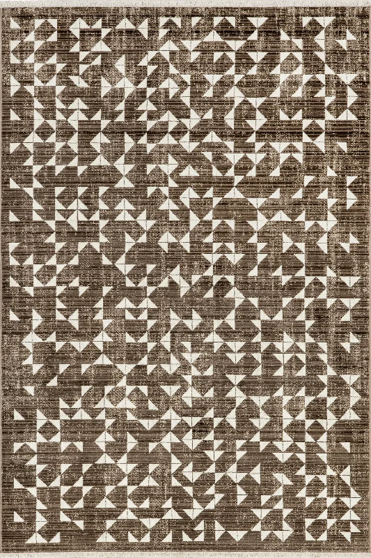 Althea Geometric Fringed Rug | Brown